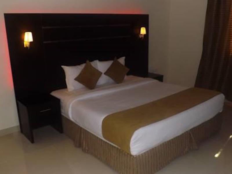 ריאד Baron Palace - Almasif Hotel Apartments מראה חיצוני תמונה