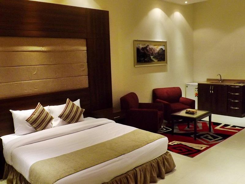 ריאד Baron Palace - Almasif Hotel Apartments מראה חיצוני תמונה