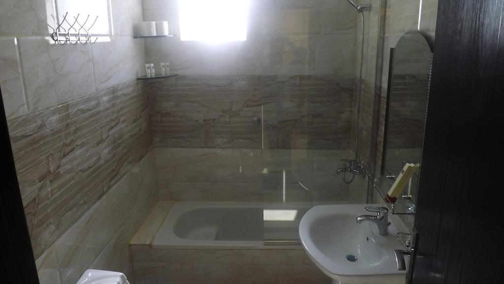 ריאד Baron Palace - Almasif Hotel Apartments מראה חיצוני תמונה