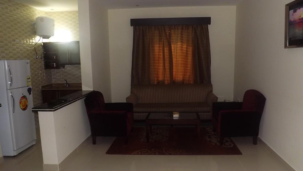 ריאד Baron Palace - Almasif Hotel Apartments מראה חיצוני תמונה